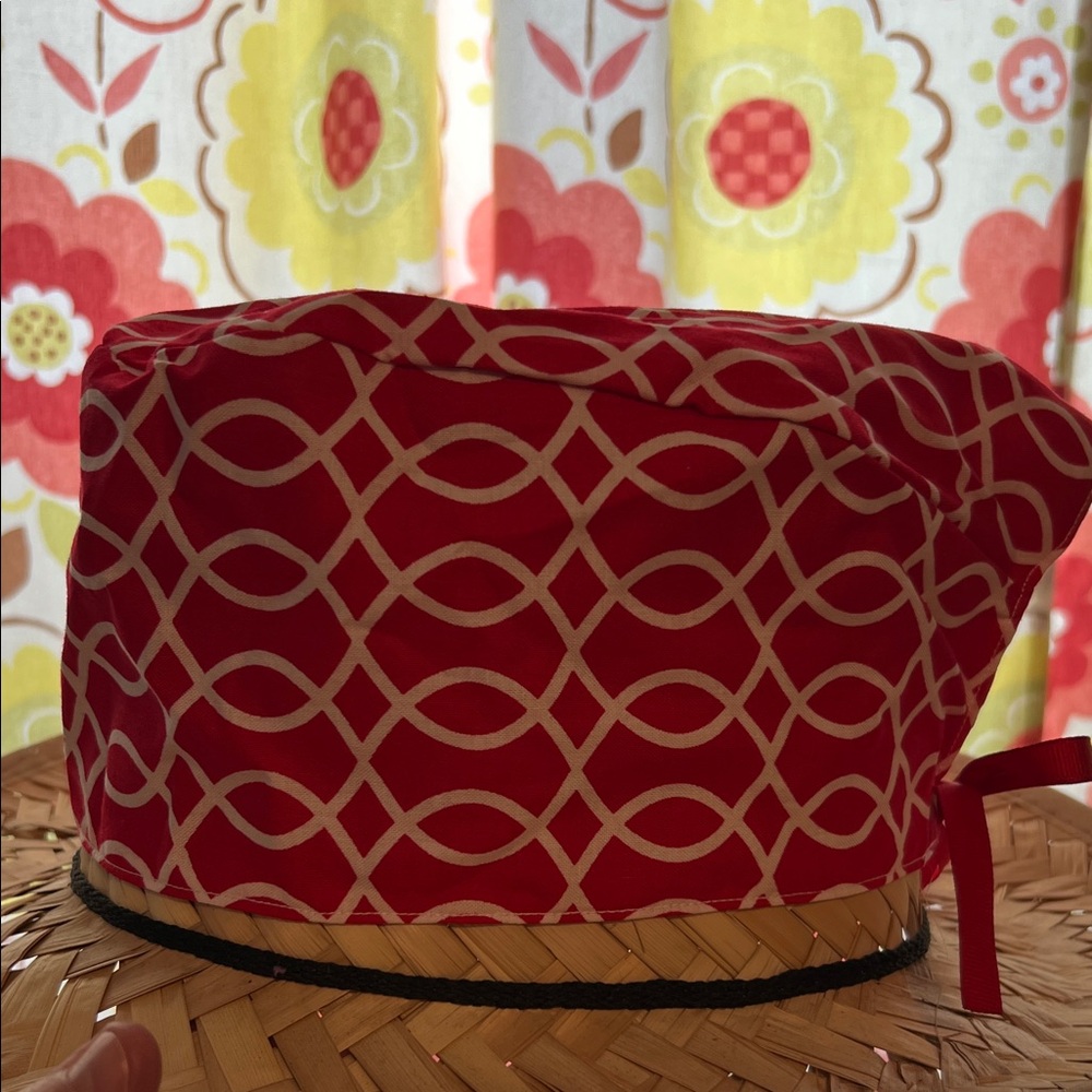 Red and White circles Patterned scrub cap.